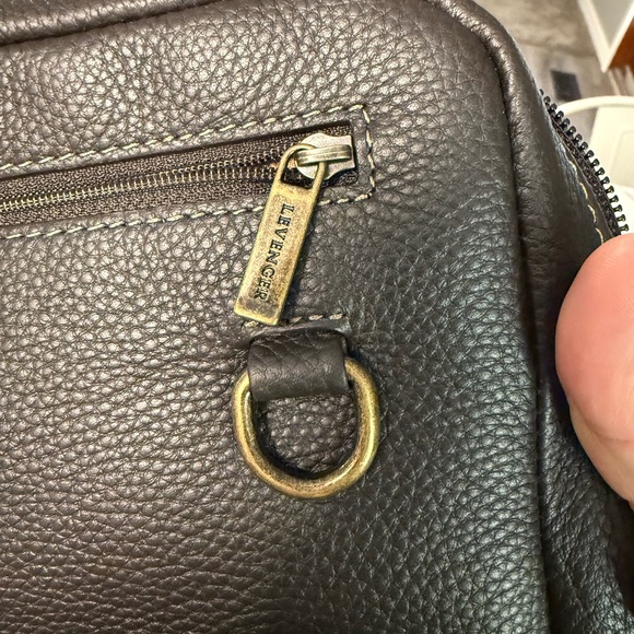 Men’s Levenger Custom Leather Crossbody - Picture 5 of 7